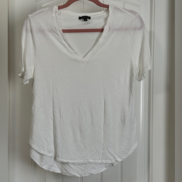 Dynamite V neck t shirt - Picture 1 of 1